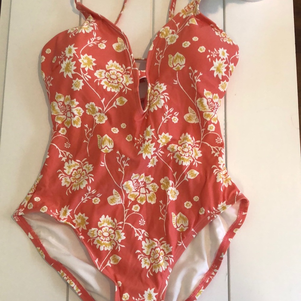 Loft swimsuit, one piece, coral,Floral, Medium NWT
